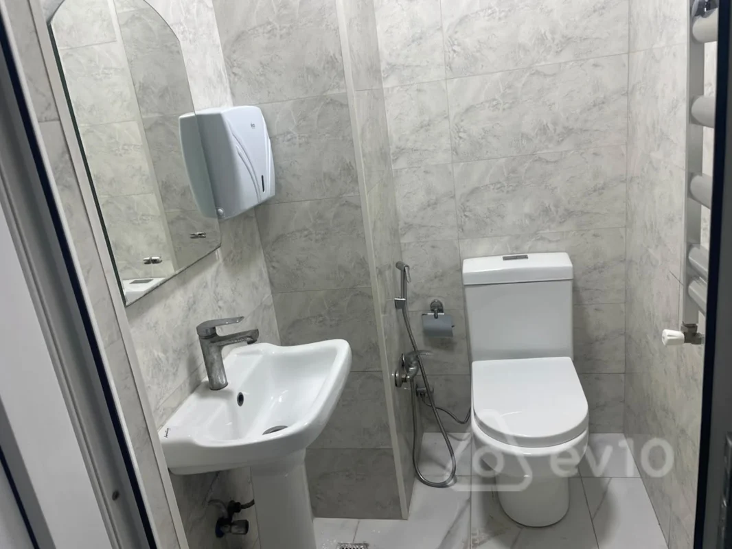 Ofis, 190 m², Təbriz küçəsi — kirayə — Ofis, Bakı (12)
