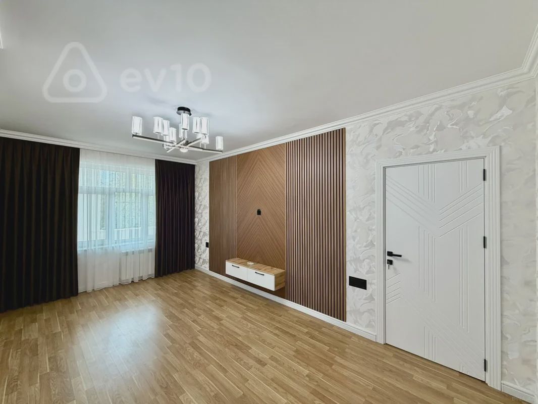 For sale: 2-room apartment (old building), 65 m² — Mənzil, Bakı (2)