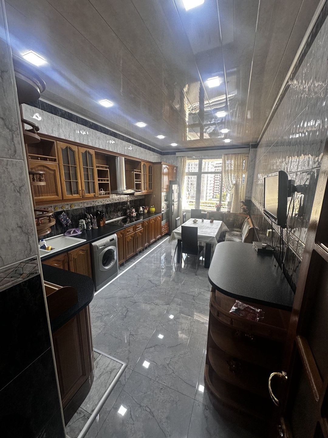 İcarəyə verilir 4 otaqlı yeni tikili 230 m² — Mənzil, Bakı (5)