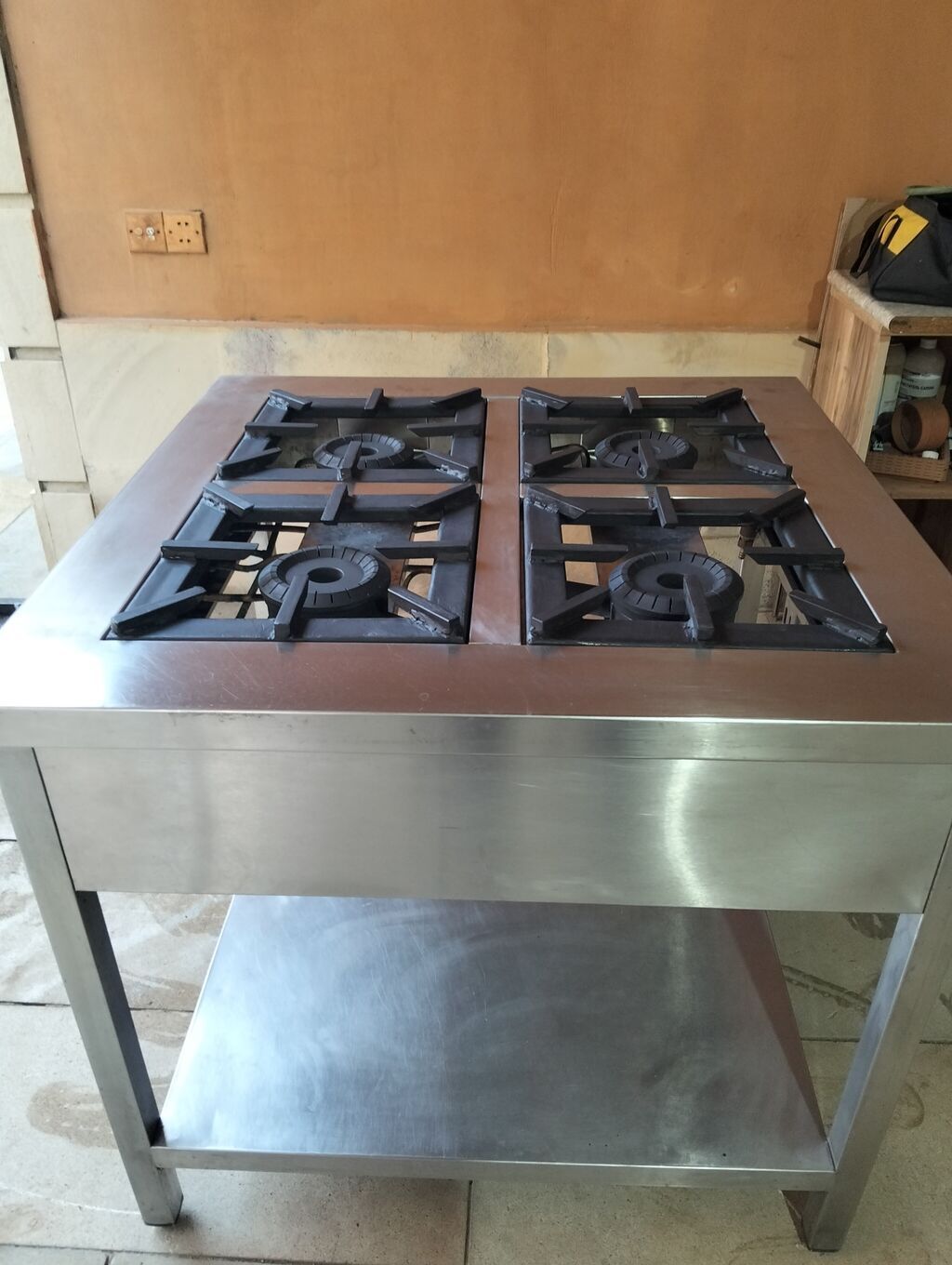 Restoran üçün professional qaz peçi və aspirator.qaz peçi sex mali — Digər, Sumqayıt (2)