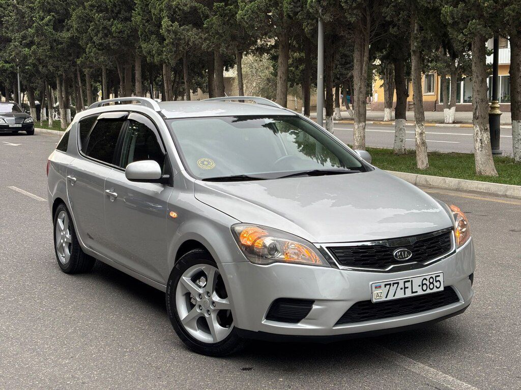 Kia Ceed, 1.4 L, 2011 il, 167 000 km 77-FL-685 — Avtomobillər, Sumqayıt (2)