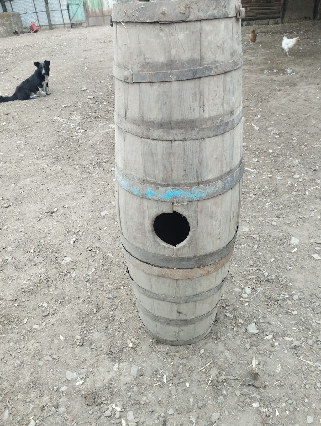 Qədimi Nəhrə Taxta çəllək - Material: ağac lamellər, metal halqalarla — Su çənləri, kanisterləri, bochkalar, Oğuz (2)