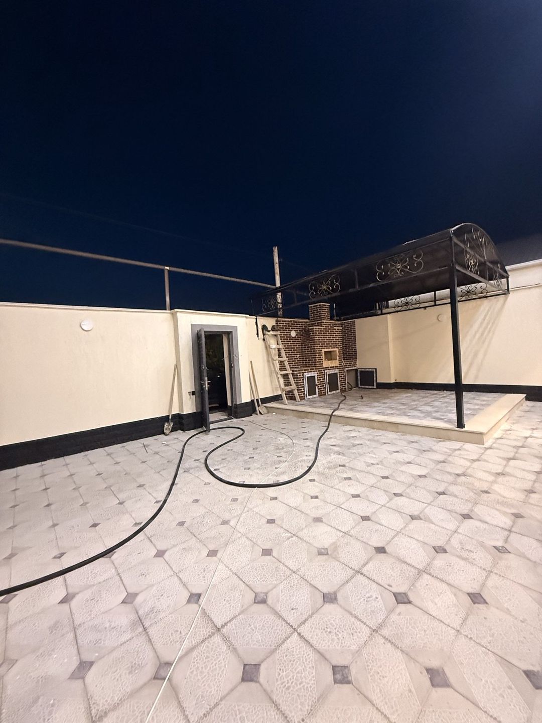Satılır 5 otaqlı həyət evi/bağ evi 200 m² — Ev, villa, Bakı (5)