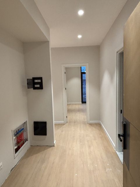 Satılır 2 otaqlı yeni tikili 78 m² — Bakı