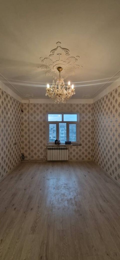 Satılır 2 otaqlı köhnə tikili 45 m² — Bakı