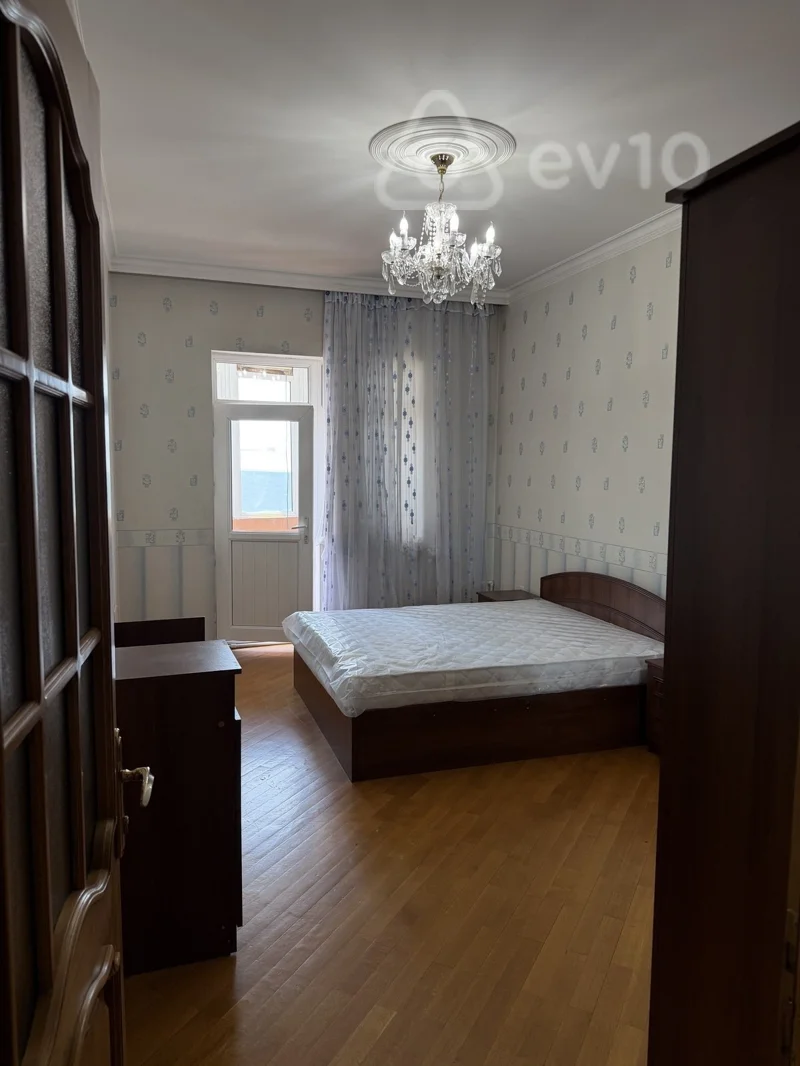 3 otaqlı mənzil, 165 m², Aşəq Molla Cumə kucəsi — kirayə — Mənzil, Bakı (10)
