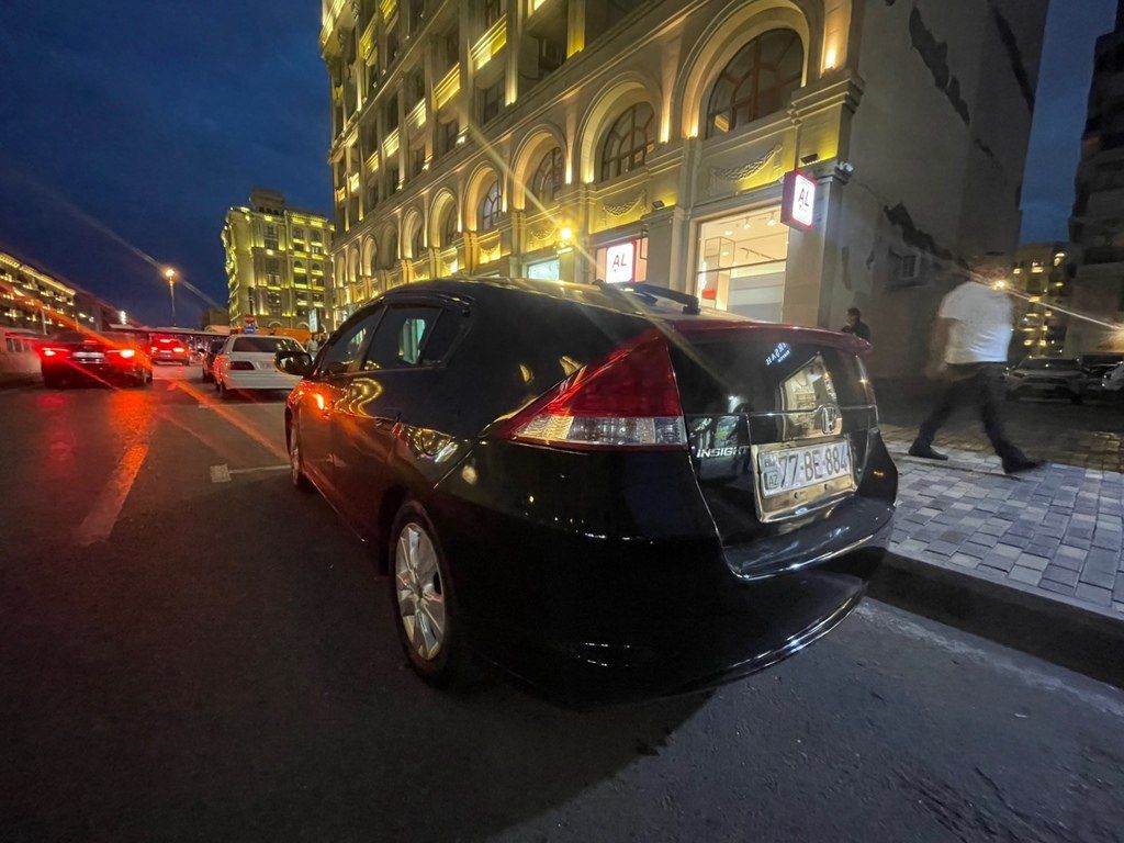 Honda Insight, 1.5 L, 0.58 kWh, 2012 il, 212 300 km 77-BE-884 — Avtomobillər, Bakı (4)