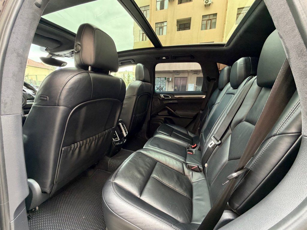 Porsche Cayenne GTS, 3.6 L, 2014 il, 216 000 km — Avtomobillər, Bakı (12)