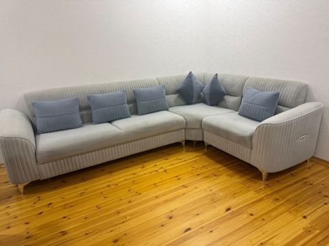 Aynur92 kod0938 -Qiymət: 550 AZN -Künc divan satılır -olcu 2/3 — Bakı