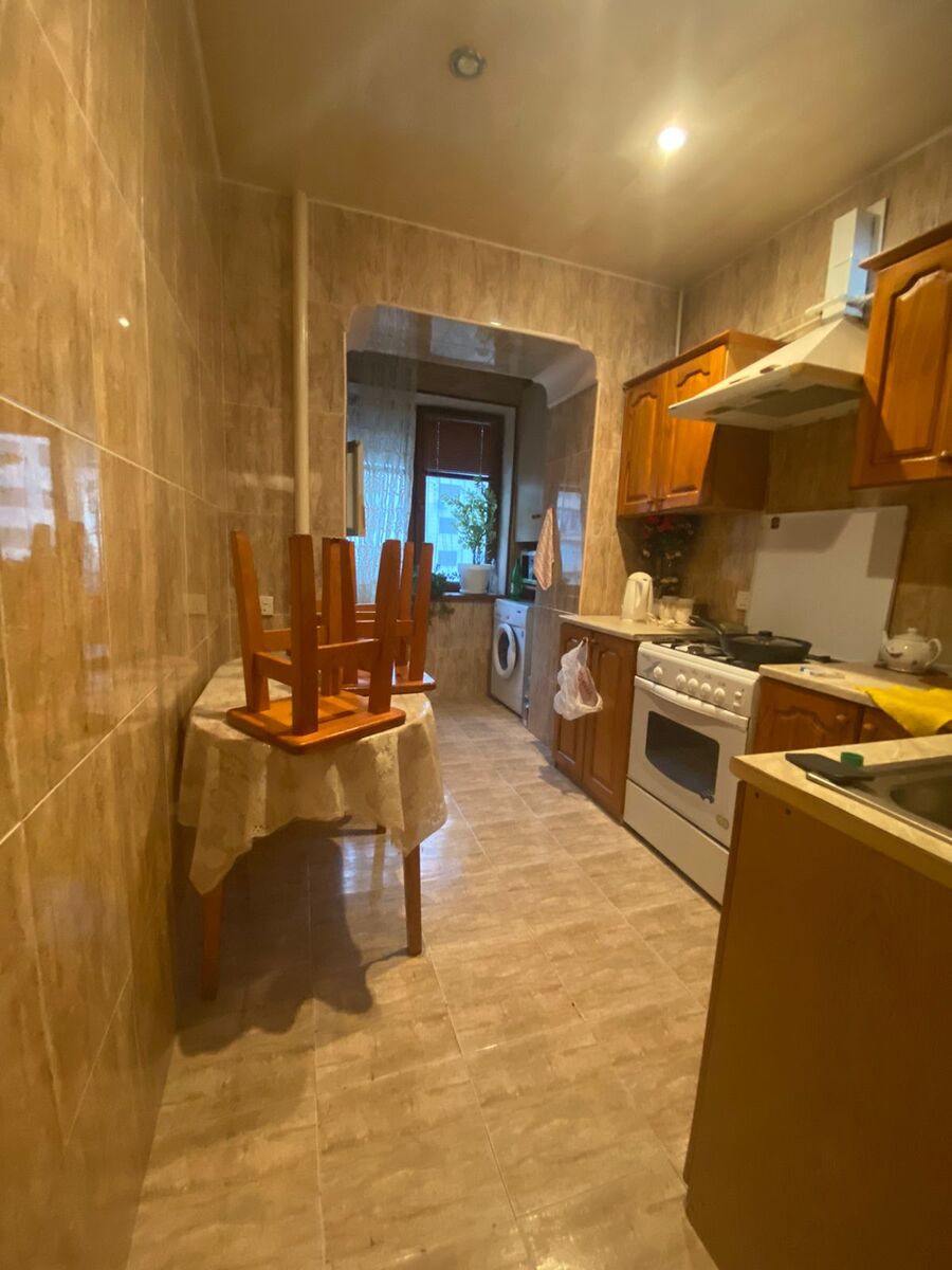 İcarəyə verilir 3 otaqlı köhnə tikili 80 m² — Mənzil, Bakı (2)