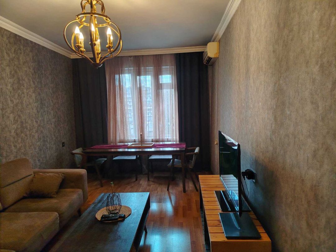 Satılır 5 otaqlı köhnə tikili 115 m² — Mənzil, Bakı (4)