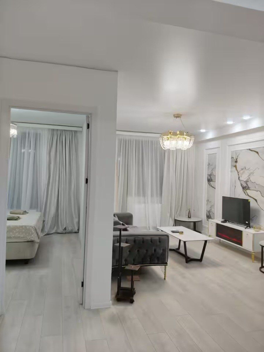 İcarəyə verilir 2 otaqlı yeni tikili 70 m² — Mənzil, Bakı (9)