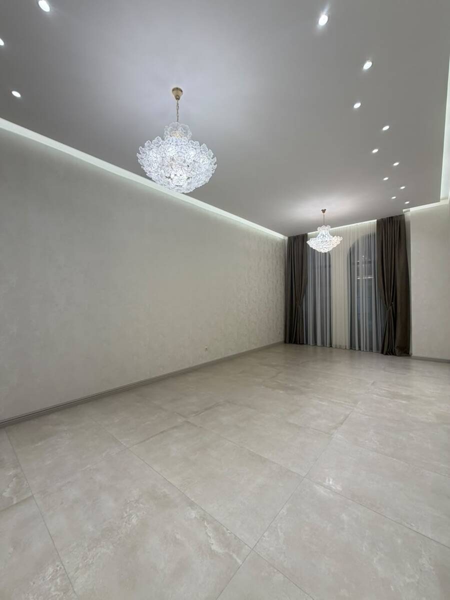 Satılır 5 otaqlı həyət evi/bağ evi 220 m² — Ev, villa, Bakı (12)