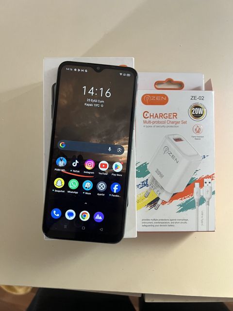 Realme C11 (2021), 32 GB, rəng - Yaşıl, Sensor — Bakı