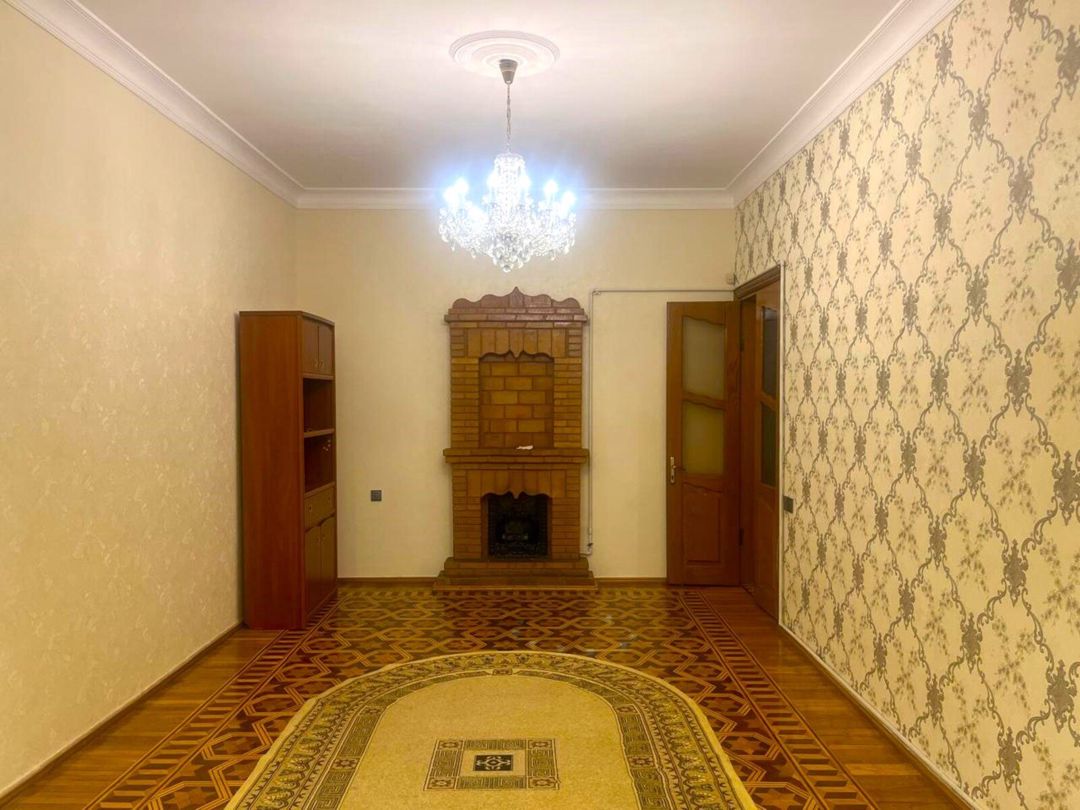 Satılır 3 otaqlı köhnə tikili 90 m² — Mənzil, Bakı (2)