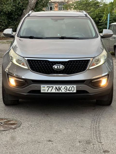 Kia Sportage: 2 l 2014 il Krossover — Digah