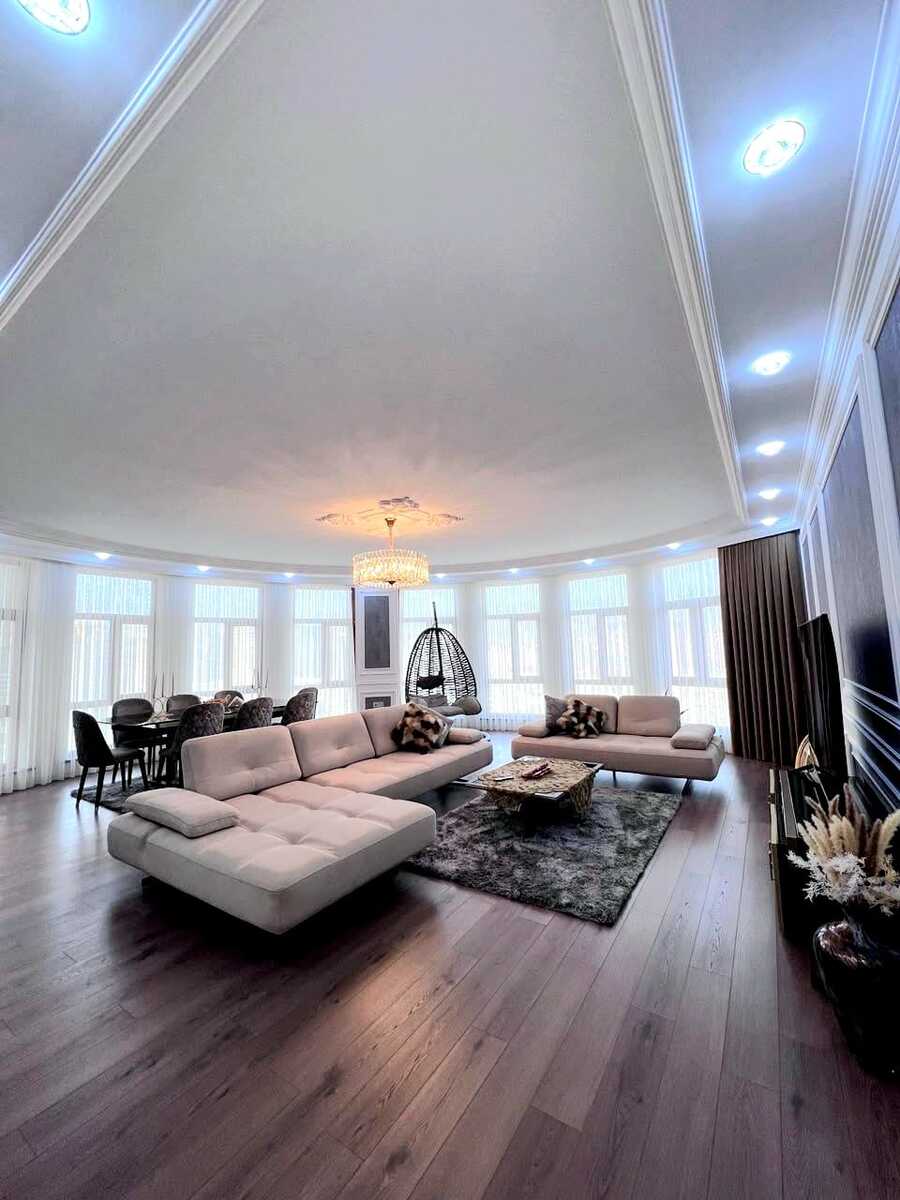 Satılır 3 otaqlı yeni tikili 160 m² — Mənzil, Bakı