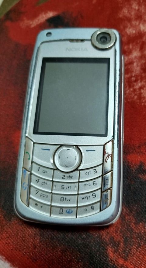 Nokia 6680, rəng - Gümüşü, Düyməli — Bakı