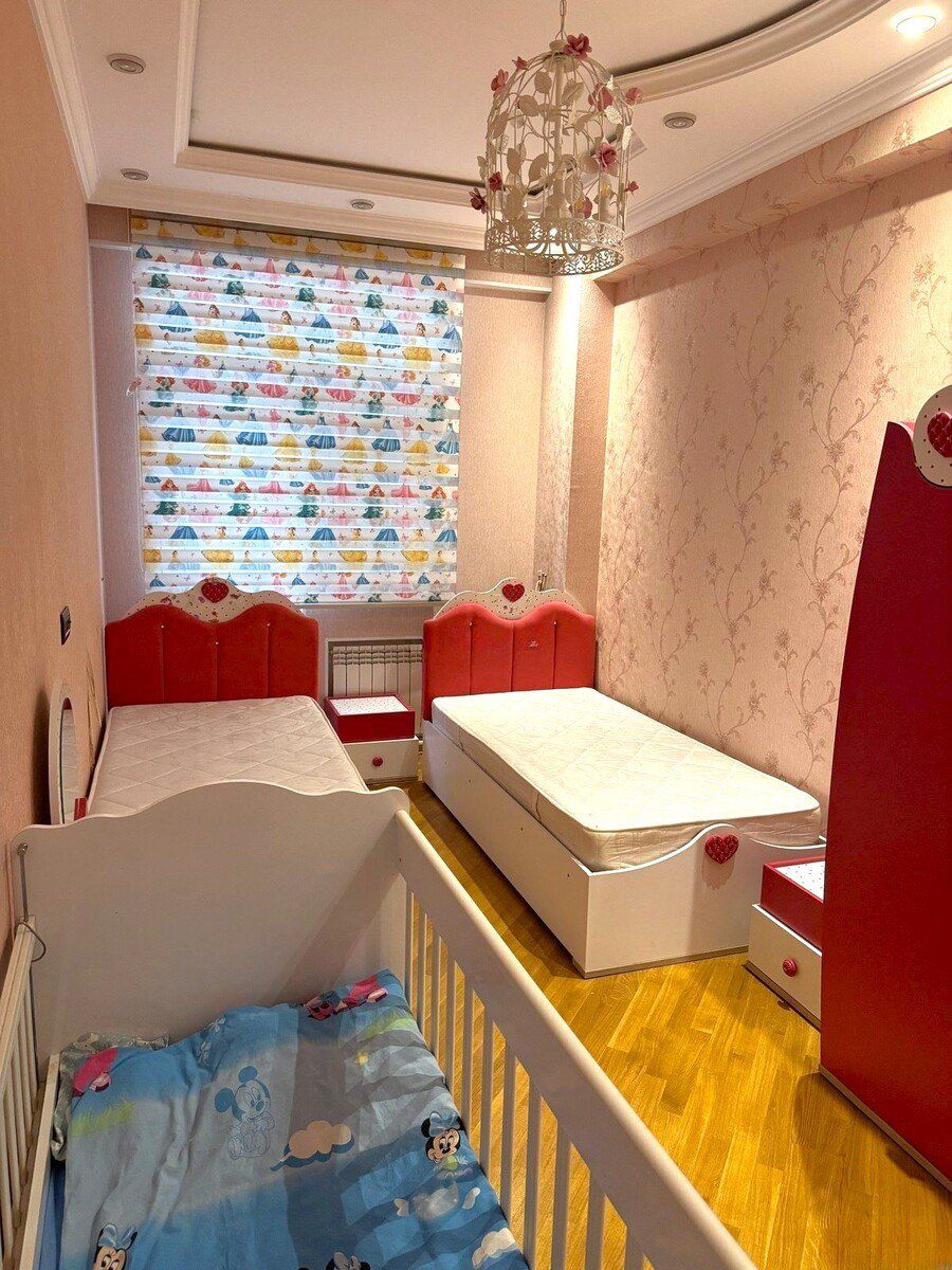 Satılır 4 otaqlı yeni tikili 180 m² — Mənzil, Bakı (8)