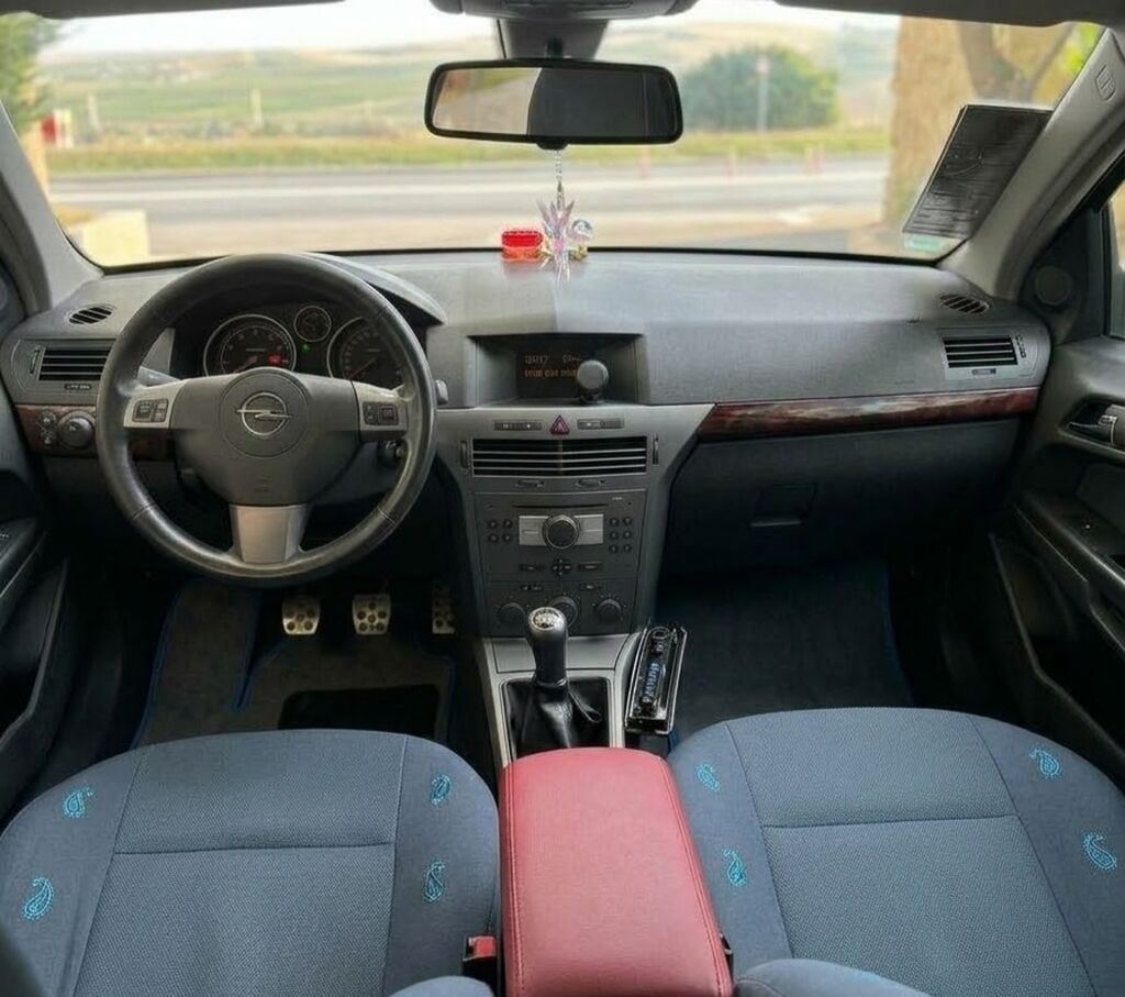 Opel Astra: 1.4 l 2004 il 216491 km Hetçbek — Avtomobillər, Şamaxı (2)