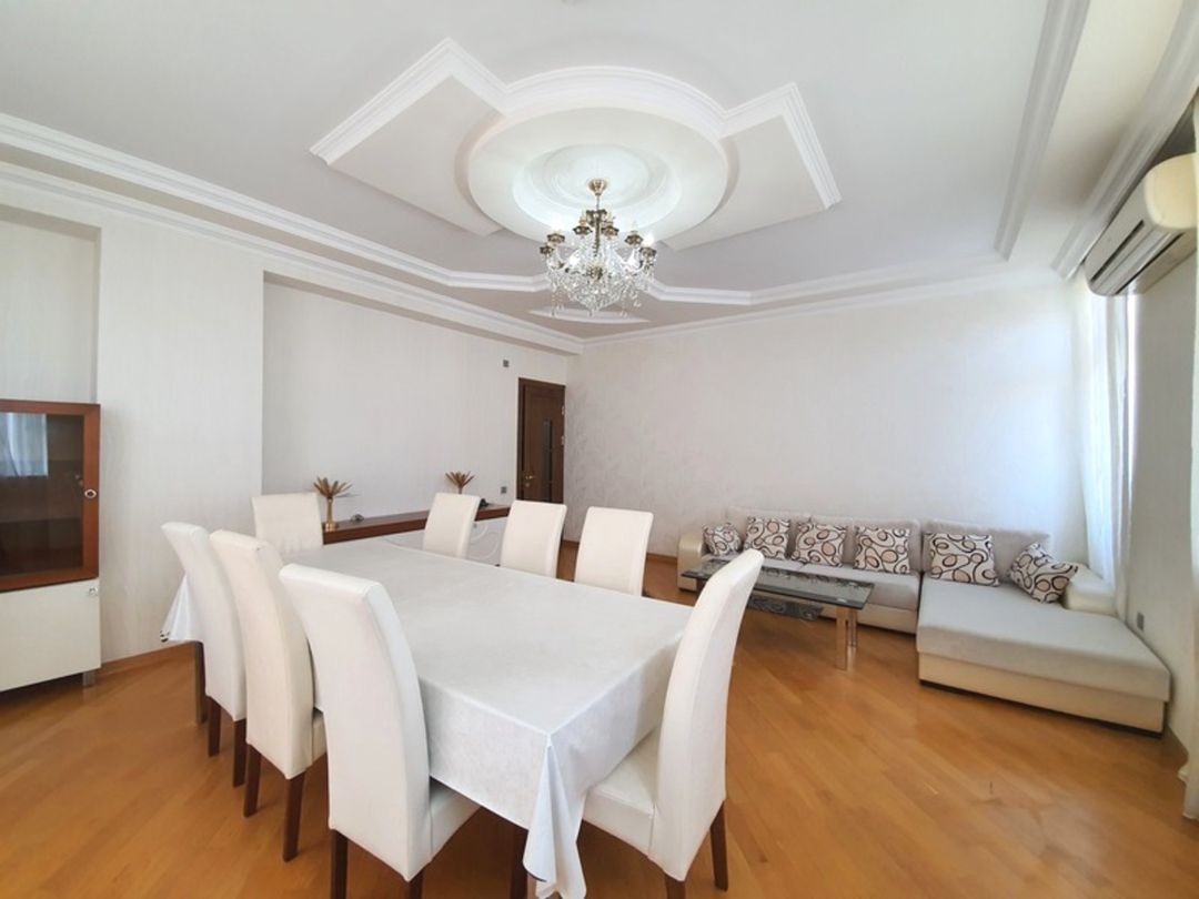 Satılır 4 otaqlı yeni tikili 170 m² — Mənzil, Bakı