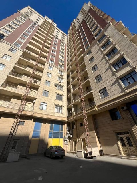 Satılır 3 otaqlı yeni tikili 105 m² — Bakı