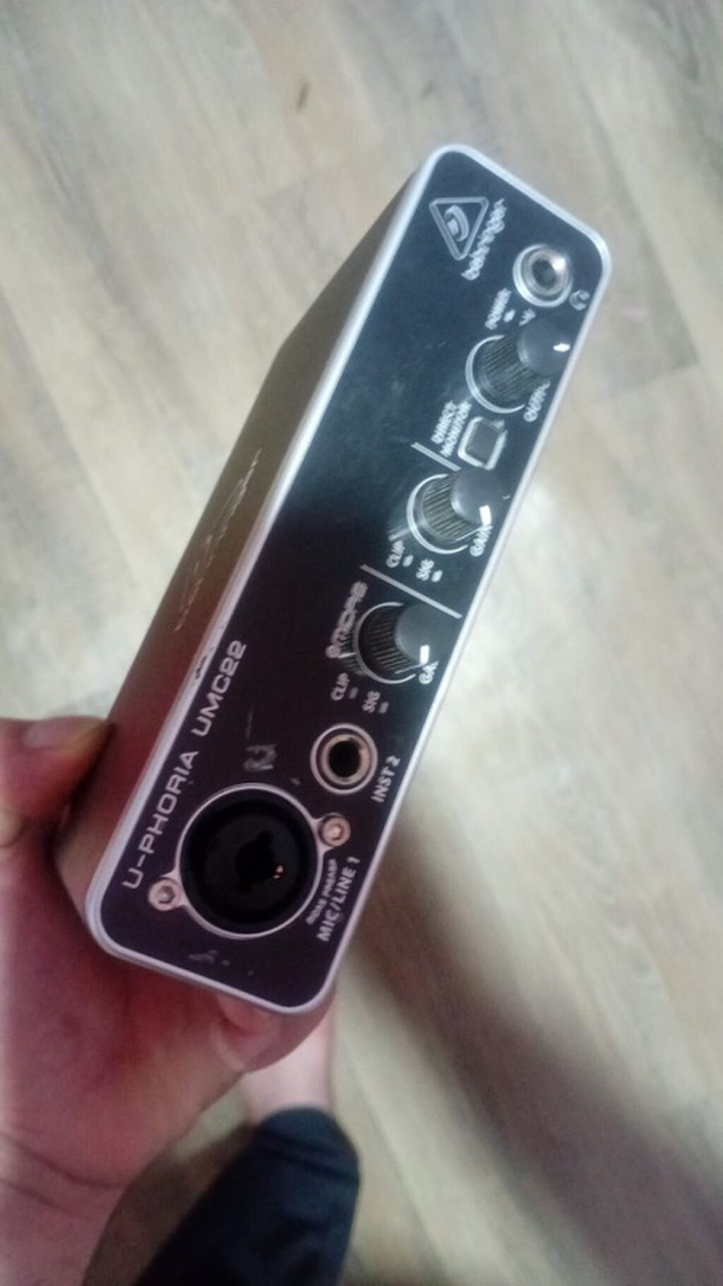 Behringer U-Phoria UMC22 USB Audio İnterfeysi - 2 giriş / 2 çıxışlı — Studiya və konsert üçün, Şəmkir (2)