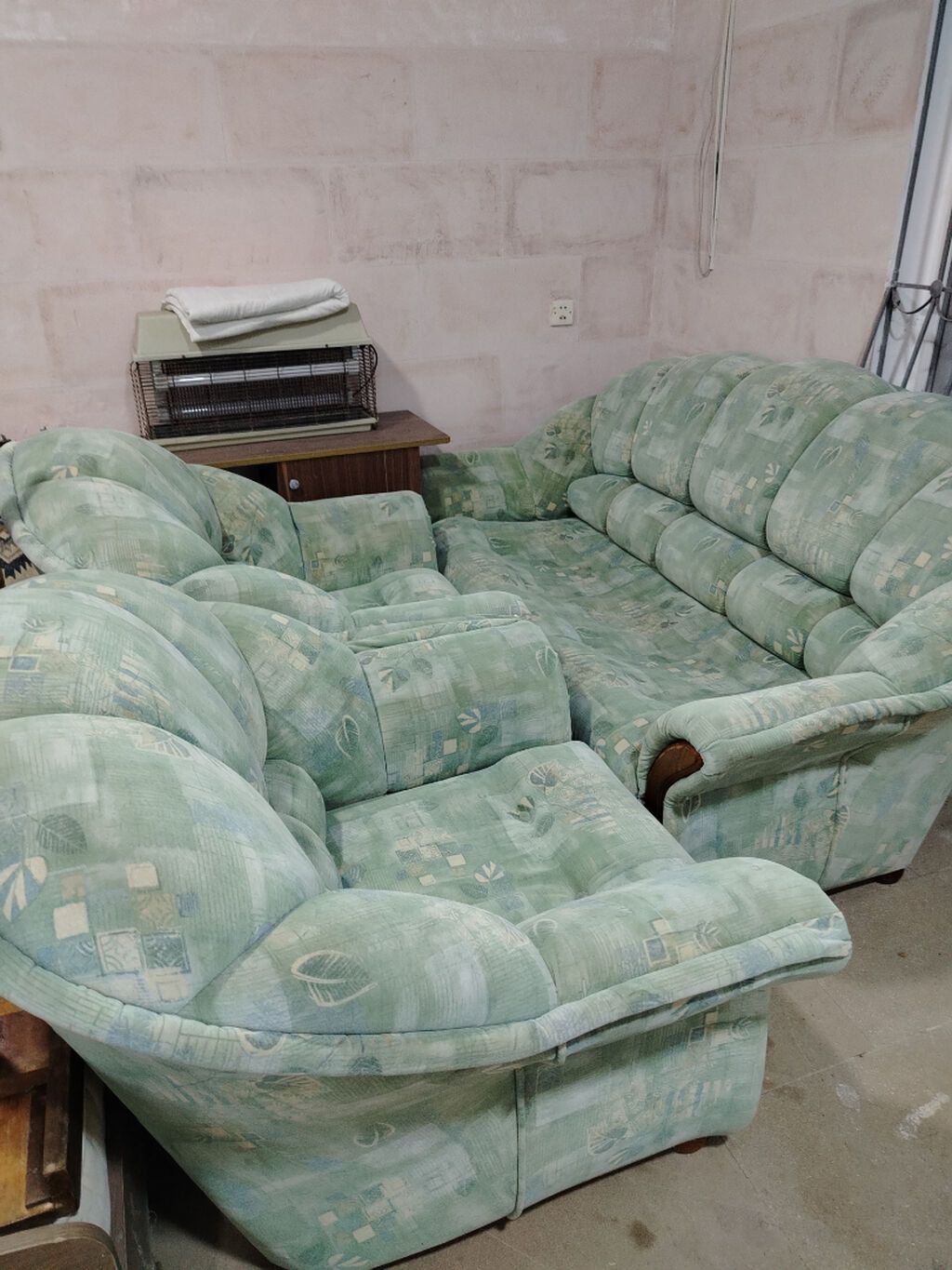 Divan-kravat, İşlənmiş, Açılan, Bazasız, Vеlur parça, Çatdırılma yoxdur — Divanlər, Bakı (2)