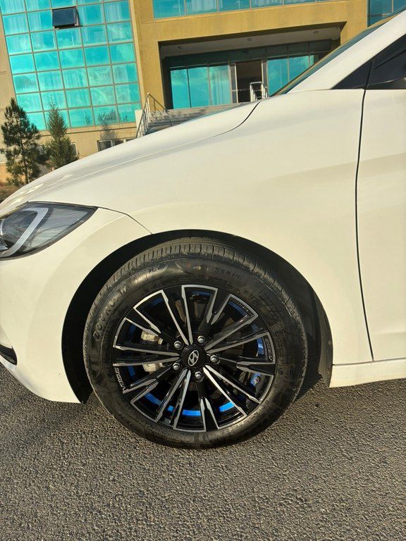 Hyundai Avante, 1.6 L, 2016 il, 165 000 km 77-LH-634 — Avtomobillər, Bakı (4)