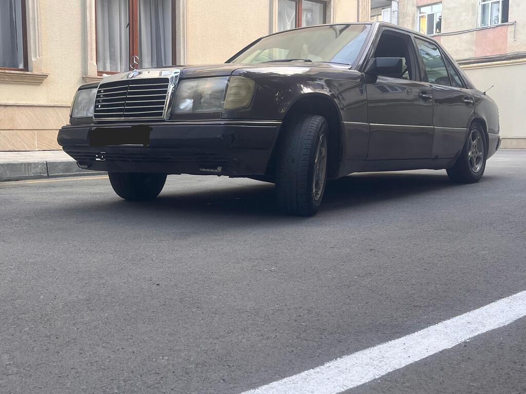 Mercedes 220 E, 2.2 L, 1993 il, 500 000 km — Avtomobillər, Bakı (5)