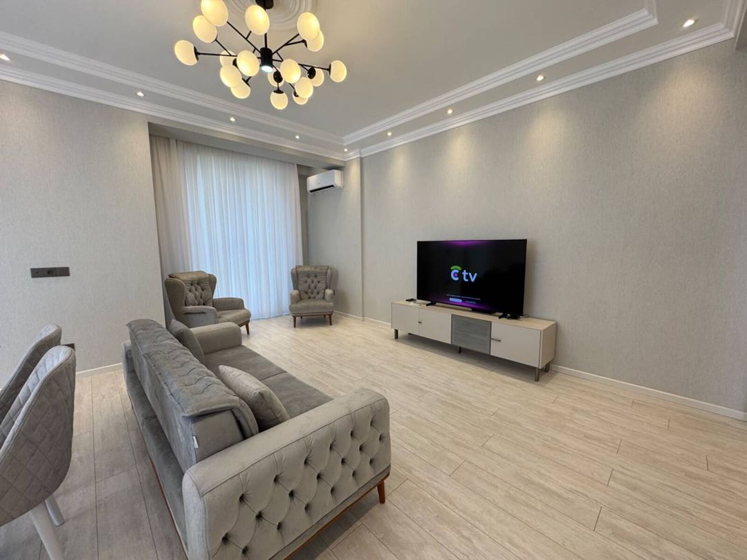 İcarəyə verilir 3 otaqlı yeni tikili 150 m² — Mənzil, Bakı (2)