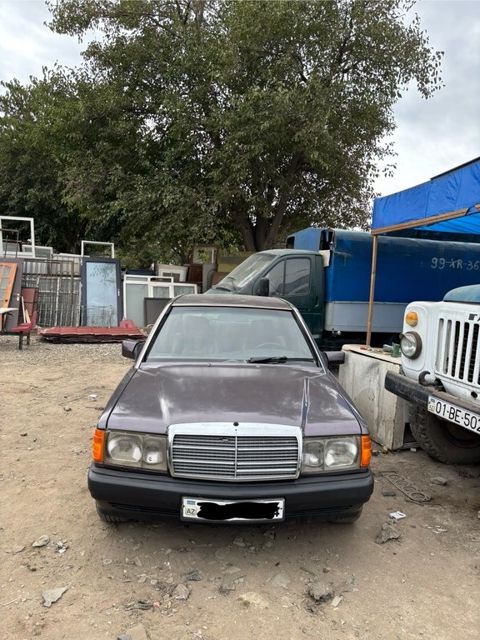 Mercedes 190, 2.0 L, 1993 il, 143 231 km — Bakı