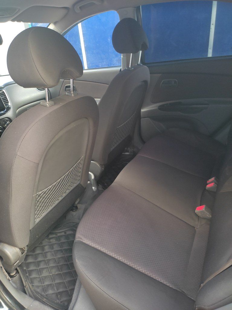 Kia Rio, 1.4 L, 2010 il, 235 000 km — Avtomobillər, Gəncə (11)