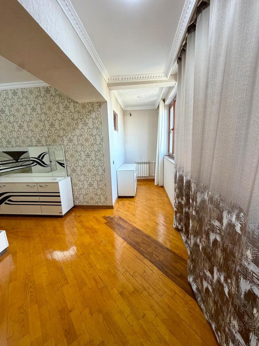 İcarəyə verilir 2 otaqlı köhnə tikili 72 m² — Mənzil, Bakı (9)