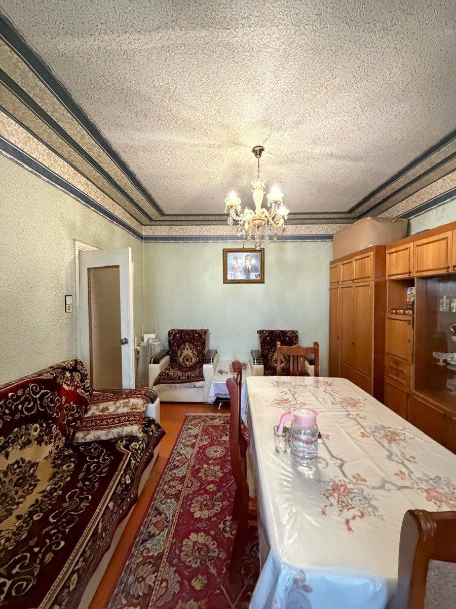 Satılır 3 otaqlı köhnə tikili 75 m² — Mənzil, Bakı (2)