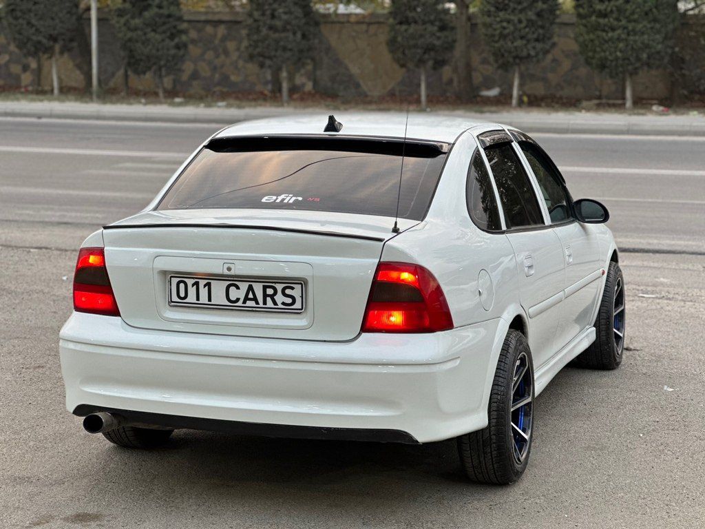Opel Vectra, 1.8 L, 2001 il, 278 521 km — Avtomobillər, Bakı (8)