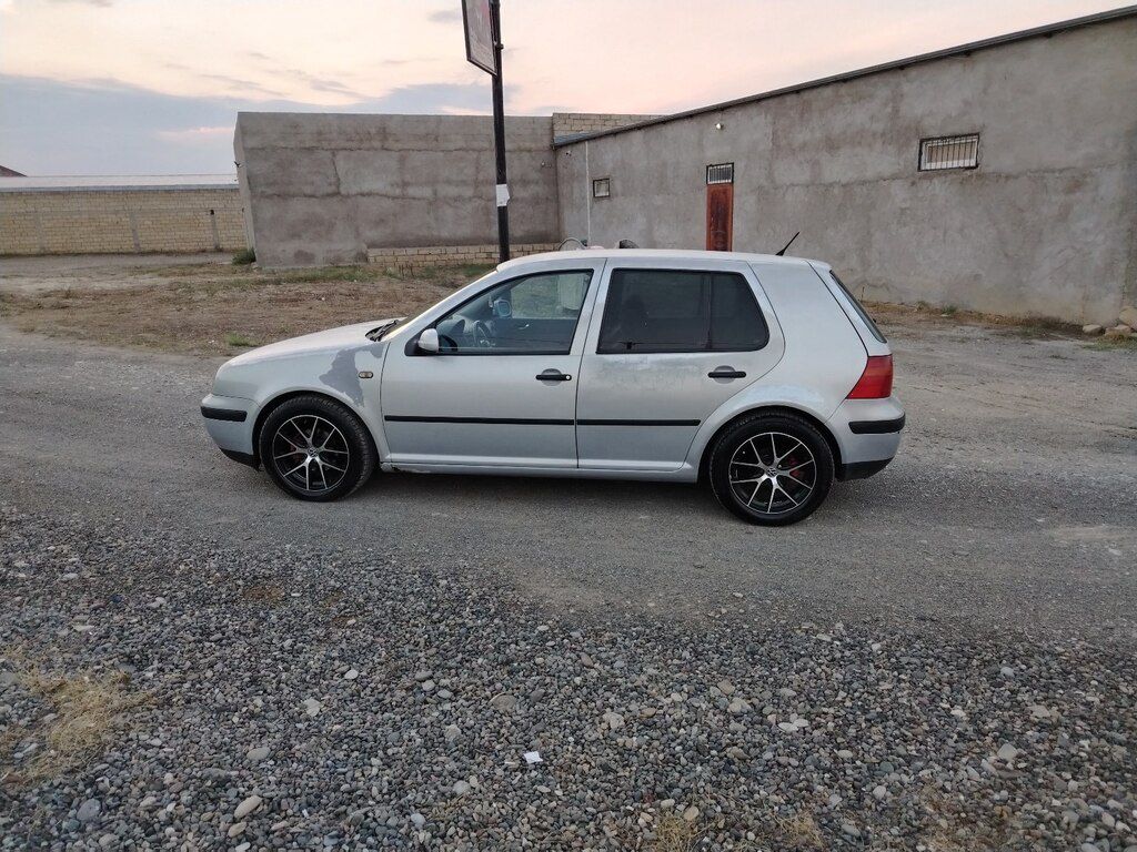 Volkswagen Golf, 1.6 L, 1999 il, 396 305 km — Avtomobillər, Şirvan (7)