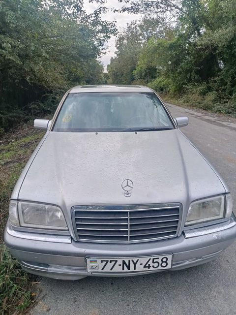 Mercedes C 230, 2.3 L, 1997 il, 320 000 km — Qax