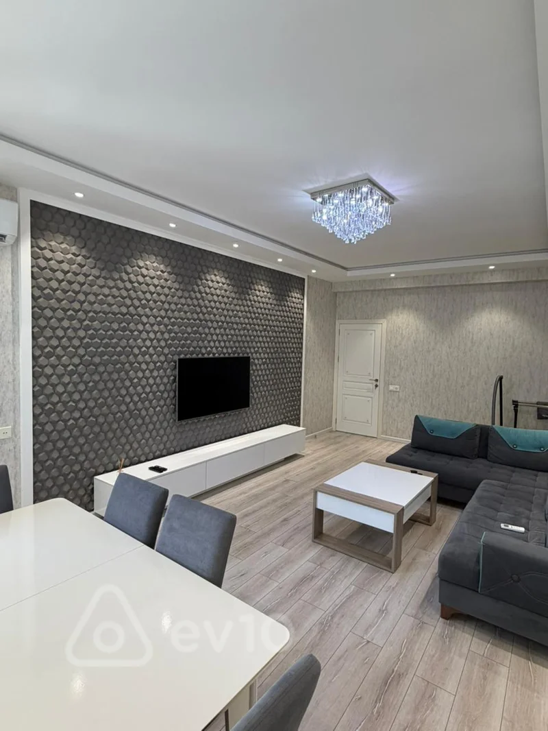 2 otaqlı mənzil, 60 m², Gülarə Qədirbəyova küçəsi — kirayə — Bakı