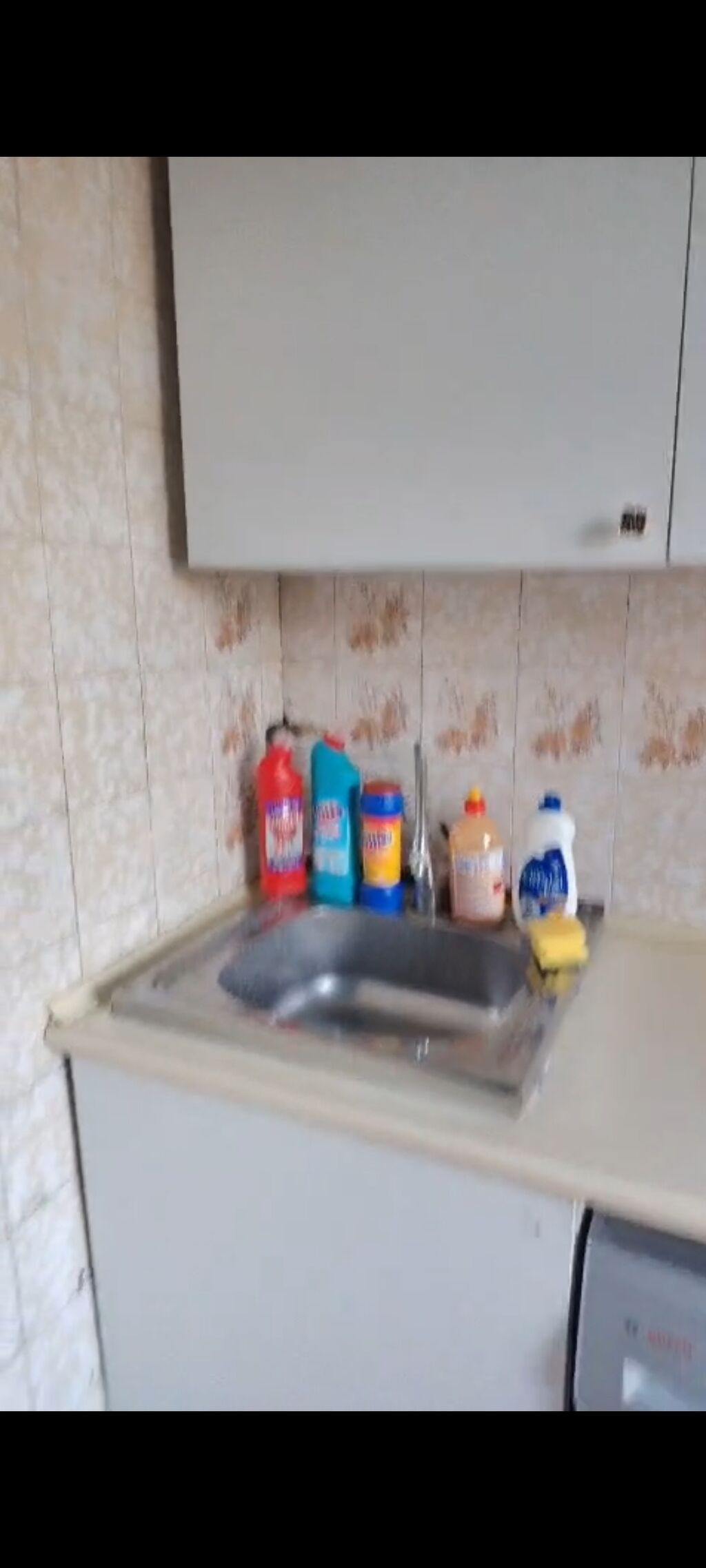 Kiraye ev_bineqedide pasiyolka kirovda 4/3 mertebesinde 2 otaqli ev — Mənzil, Bakı (10)