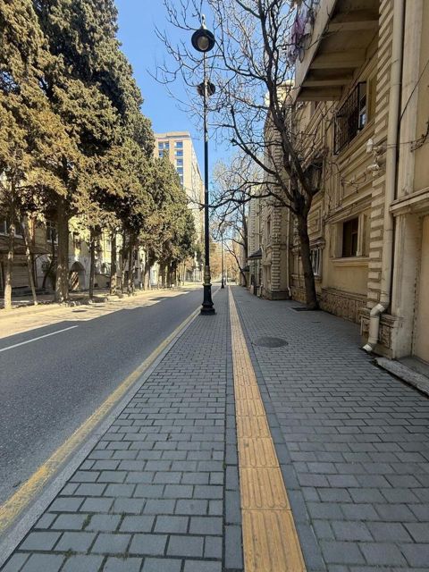 Satılır 1 otaqlı köhnə tikili 40 m² — Bakı