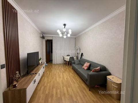 Satılır 2 otaqlı Bina evi menzil (Köhnə tikili), 65 m², Binəqədi rayonu — İlkin bəy — Пәтер
