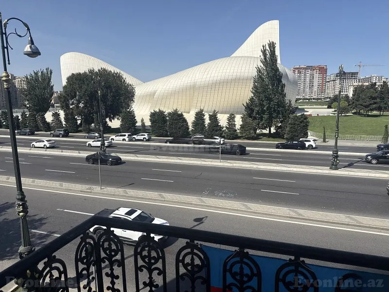 Satılır 3 otaqlı Mənzil Köhnə tikili 80 m² Bakı, Nərimanov r., Nəriman Nərimanov m — Bakı
