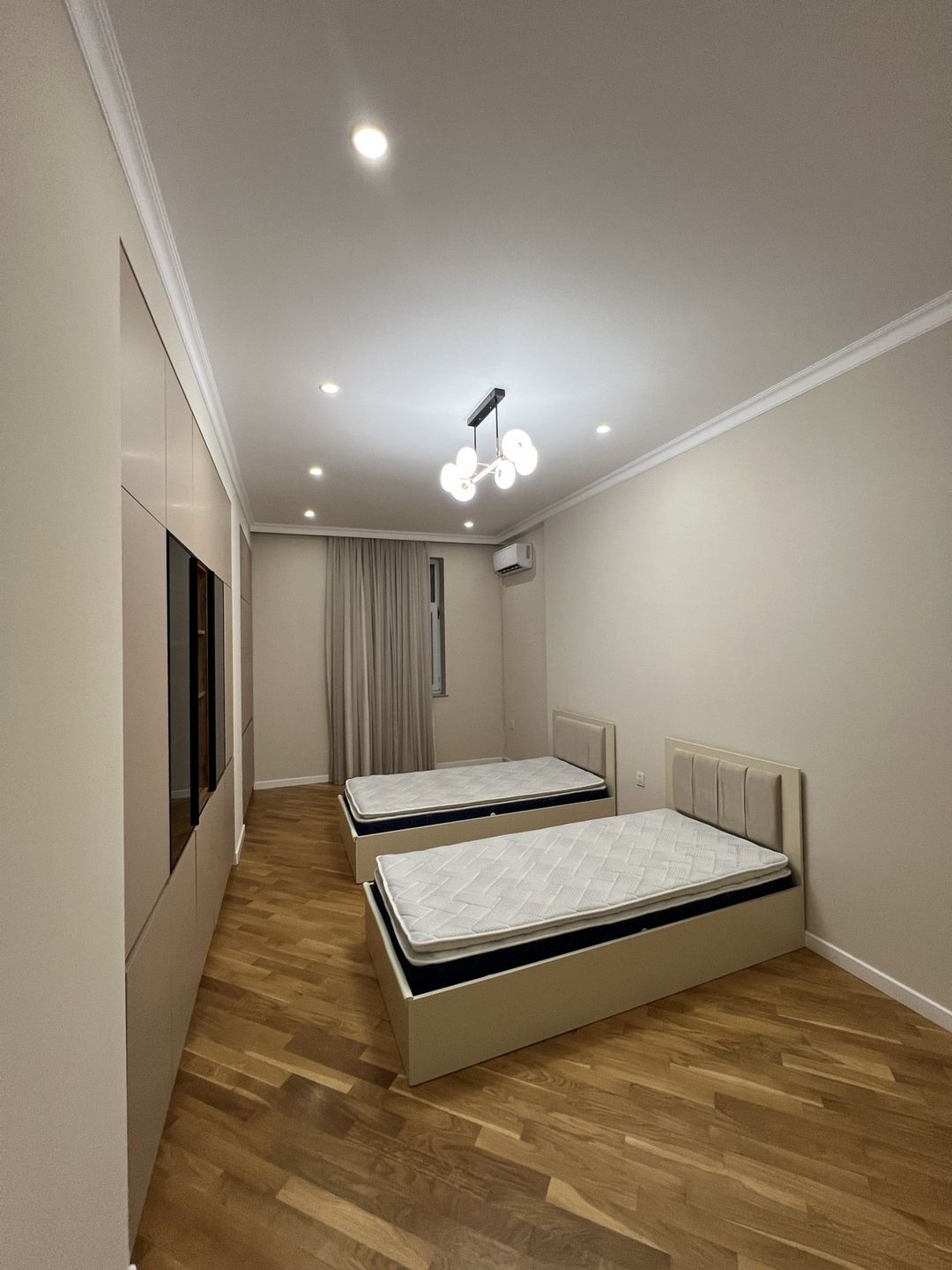 İcarəyə verilir 3 otaqlı yeni tikili 135 m² — Mənzil, Bakı (7)