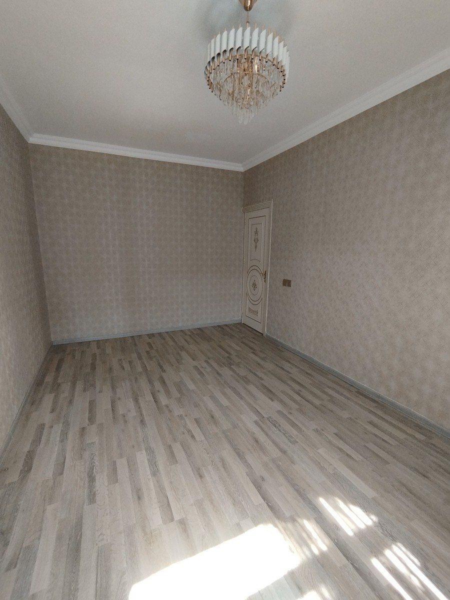 Satılır 2 otaqlı köhnə tikili 65 m² — Mənzil, Bakı (2)
