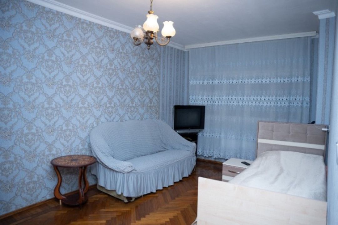 Satılır 5 otaqlı köhnə tikili 125 m² — Mənzil, Bakı (7)