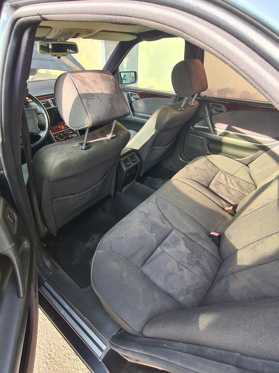 Mercedes E 230, 2.3 L, 1996 il, 600 200 km — Avtomobillər, Bakı (12)