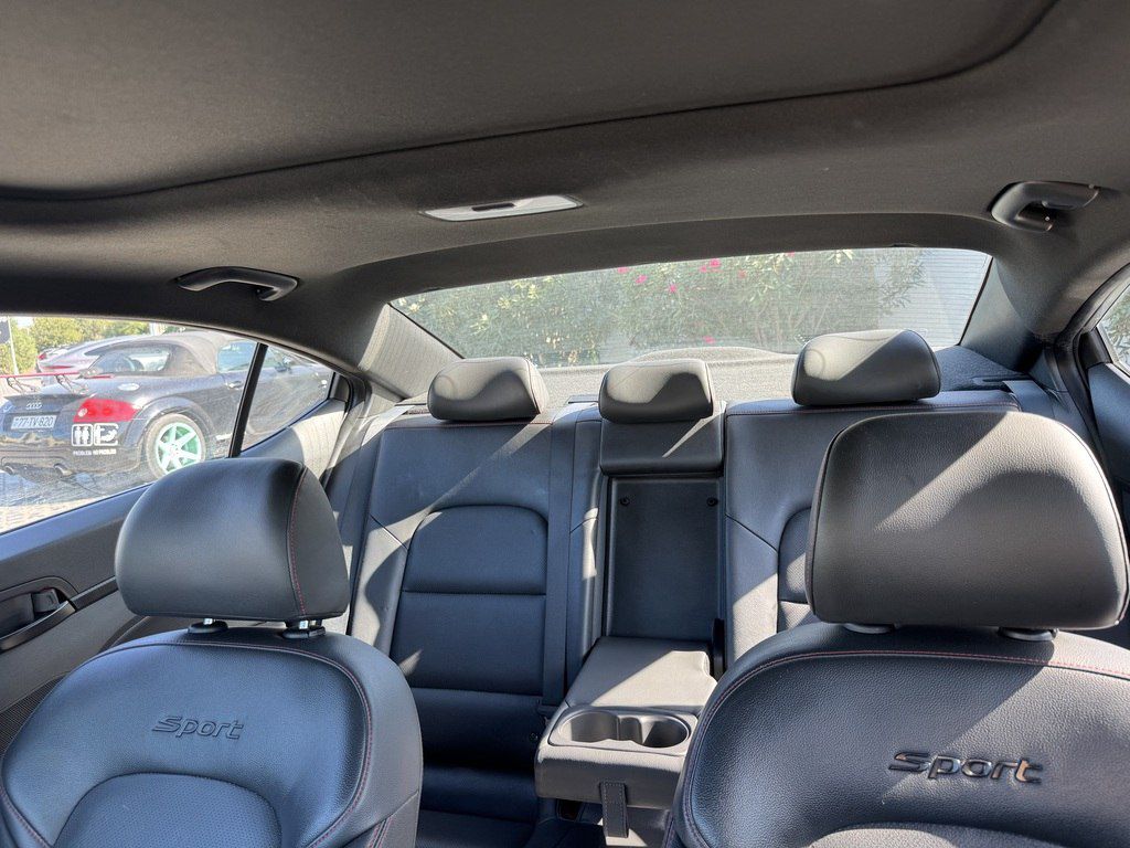 Hyundai Elantra, 1.6 L, 2017 il, 118 181 km — Avtomobillər, Bakı (10)