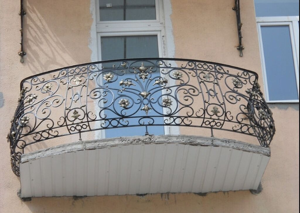 Balkon məhəccəri, Dəmir — Pəncərələr, qapılar, balkonlar, Sumqayıt (7)