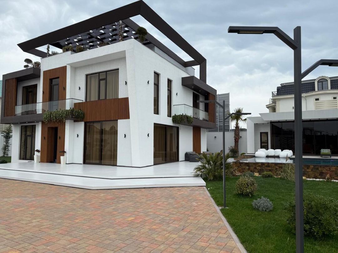 İcarəyə verilir 6 otaqlı həyət evi/bağ evi 550 m² — Ev, villa, Bakı